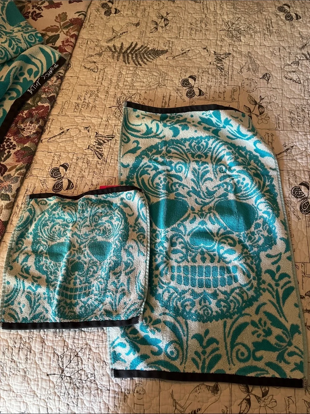 Vintage Betsey Johnson Turquoise and black Decorative Skull Towel set
